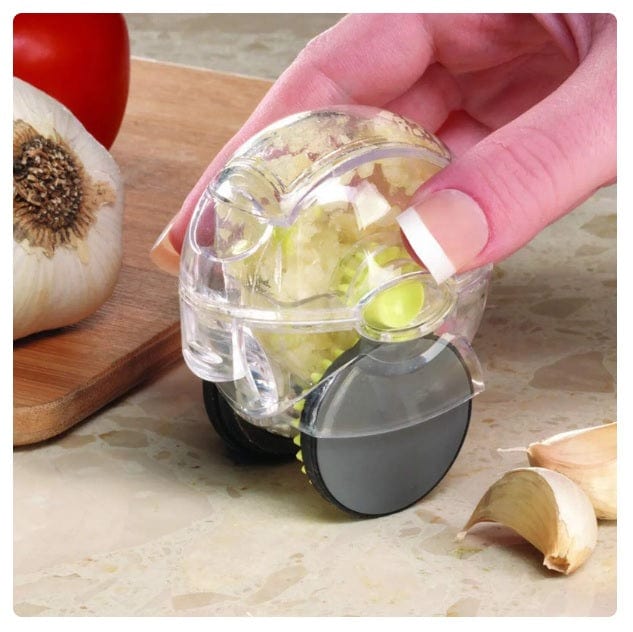 6.3*5.0*8.0cm Rolling Garlic Chopper